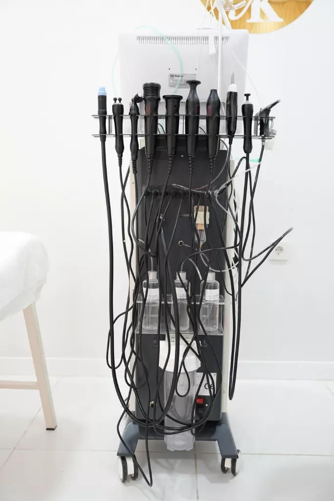 Hydrofacial Cilt Bakım Cihazı