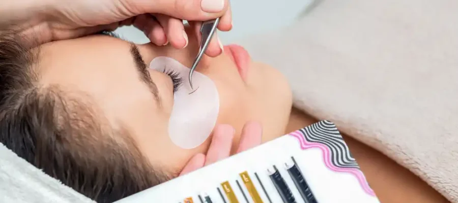 İpek Kirpik Zararlı mı? Kirpiklere Zarar Verir mi?